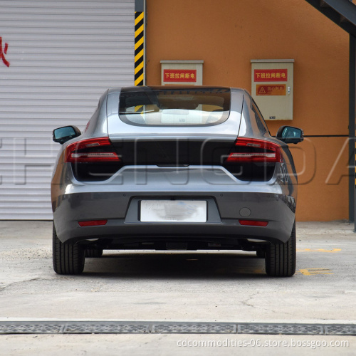 بطارية ليثيوم 140 كم/ساعة سيارة كهربائية صينية مصغرة لـ Leapmotor S01 380 Pro Edition